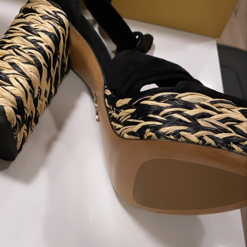 Prada | Platform - image 4